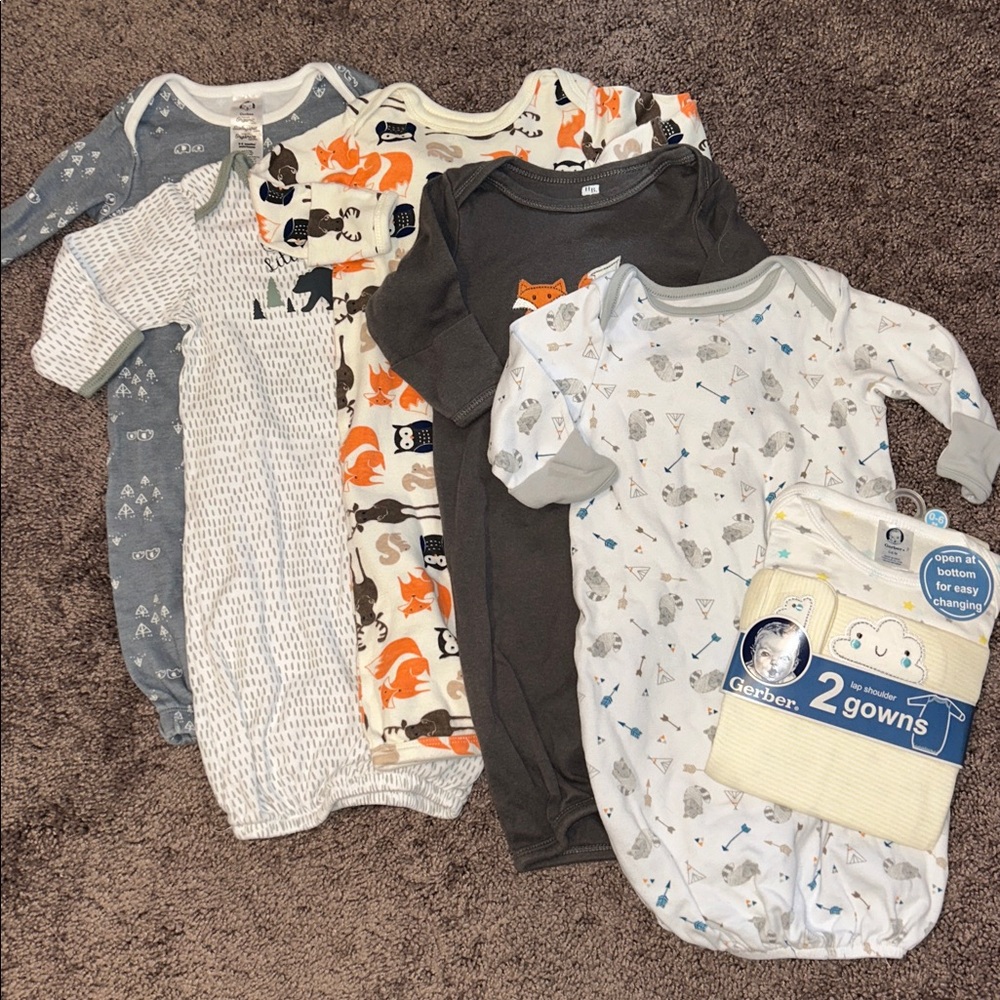Babyboy newborn 0/6m lap shoulder gown bundle!!
